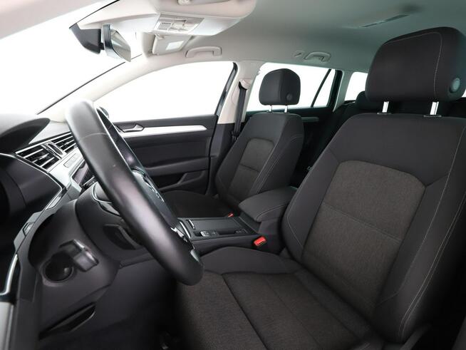 Volkswagen Passat virtual, led, masaże, navi, kamera, pdc, asystenci
