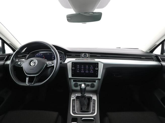 Volkswagen Passat virtual, led, masaże, navi, kamera, pdc, asystenci
