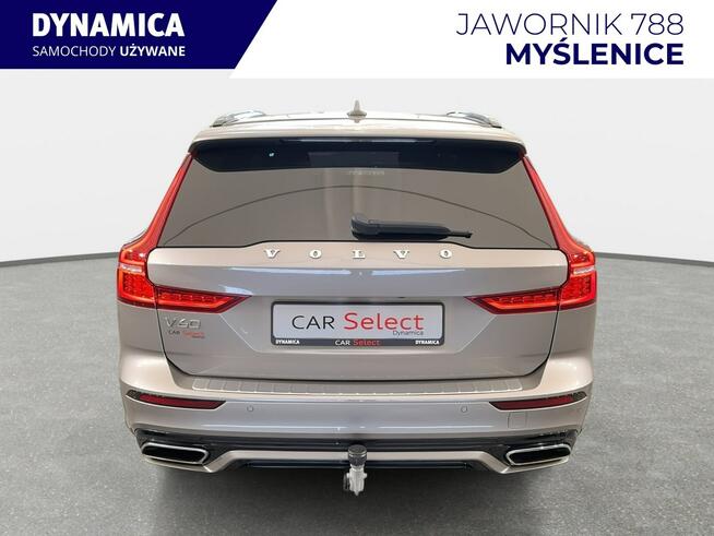 Volvo V60 VAT 23% R-Design 2.0 T8 PHEV 455KM automat AWD 2022 r., salon PL HAK