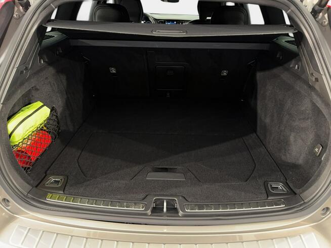 Volvo V60 VAT 23% R-Design 2.0 T8 PHEV 455KM automat AWD 2022 r., salon PL HAK