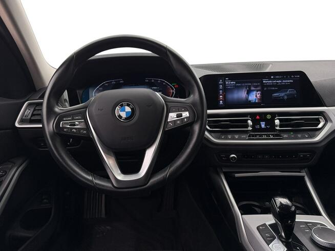 BMW Seria 3 318i aut Kombi