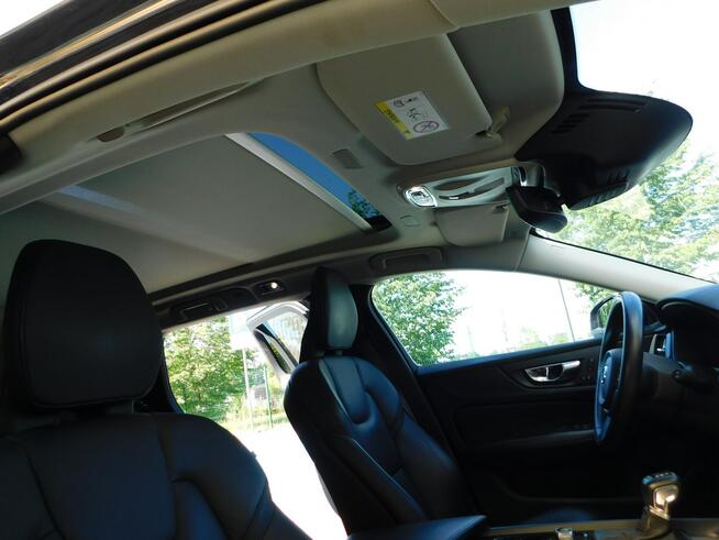 Volvo V60 z Gwarancją Skóra Fotele Sporty Podgrzewane Panorama BLiS