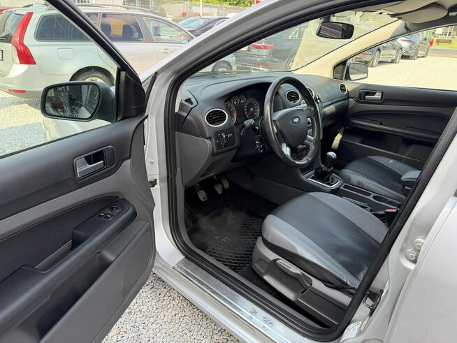 Ford Focus Nowy kompletny rozrząd, Automatyczna klimatyzacja, OC do 2027