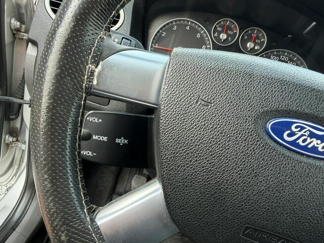 Ford Focus Nowy kompletny rozrząd, Automatyczna klimatyzacja, OC do 2027