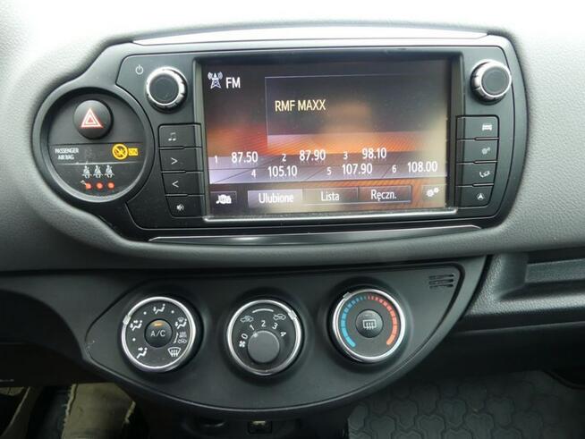 Toyota Yaris 1,33 VVTi Premium Edition Klima Kamera Cofania Alu 7 x Airbag