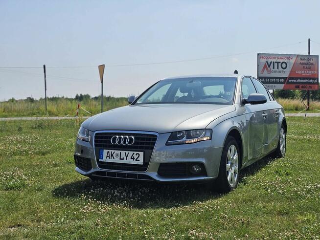 AUDI A4 B8 ! Stan bardzo dobry !
