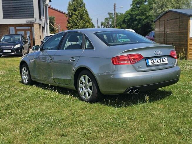 AUDI A4 B8 ! Stan bardzo dobry !