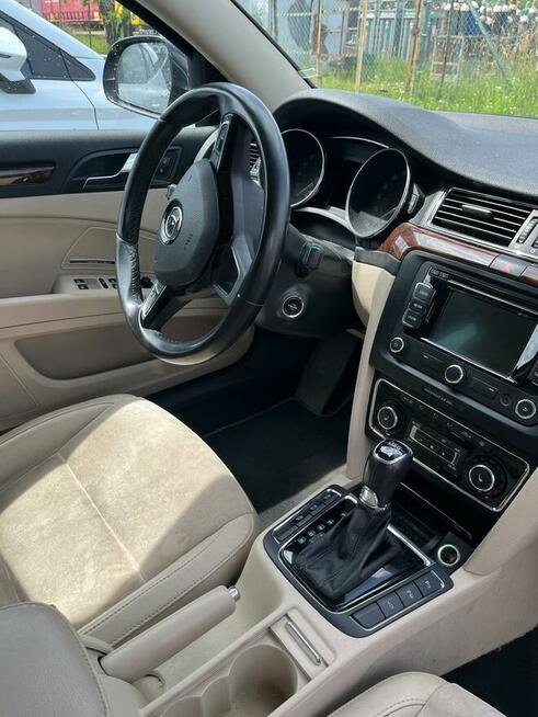 Syndyk sprzeda samochód Skoda Superb 2014, 134 089 km