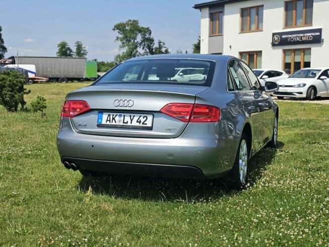 AUDI A4 B8 ! Stan bardzo dobry !