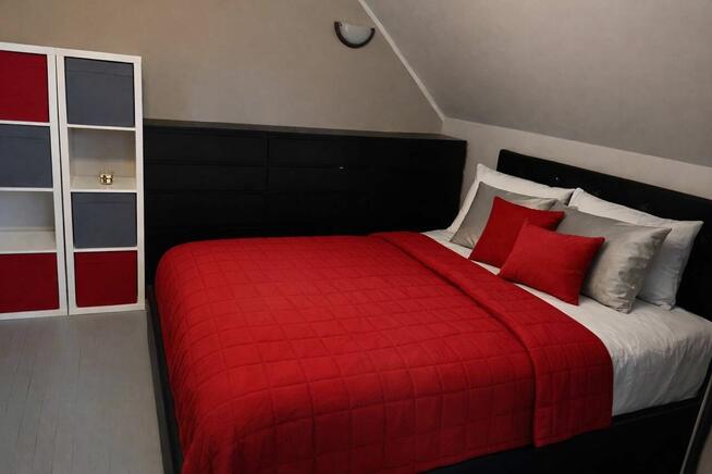 Hostel tanie noclegi , kwatery pokój z łazienką. Хостел
