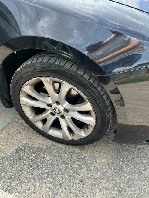 Syndyk sprzeda samochód Skoda Superb 2014, 134 089 km