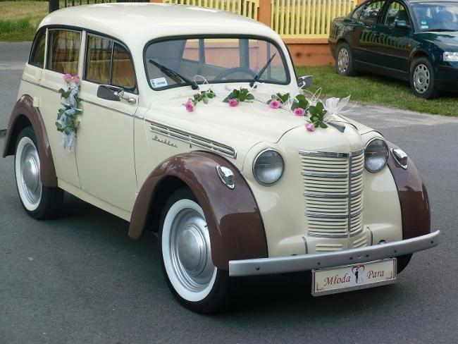 AUTO DO ŚLUBU