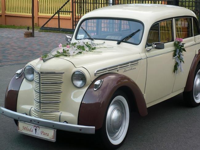 AUTO DO ŚLUBU