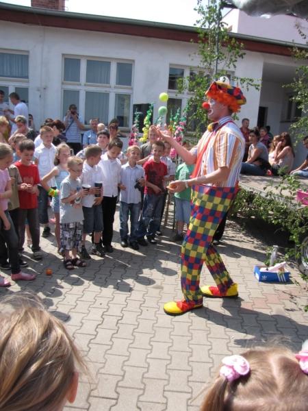 Imprezy dla dzieci, klaun, zamek dmuchany, zjeżdżalnia