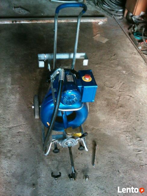 Hydraulik WUKO wycinanie korzeni udrażnianie rur Now.Dw.Maz