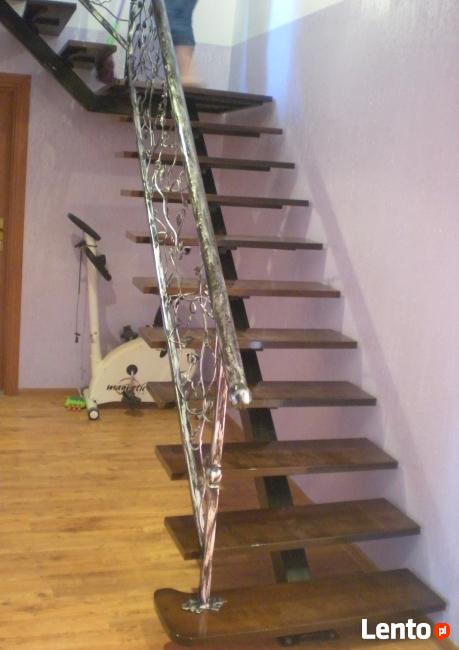 Schody metalowe drewniane wewnętrzne zwnętrzne