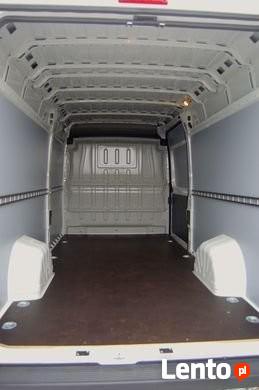 Wynajem samochodów aut dostawczych Warszawa, Dostawczewawa