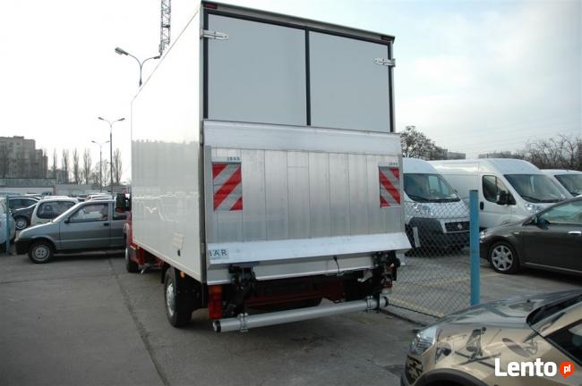 Transport krajowy auto z windą Katowice Bielsko Warszawa