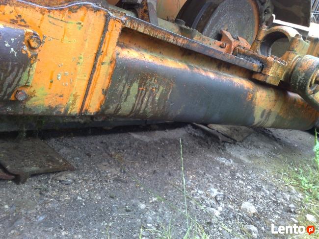 SPYCHARKA GĄSIENICOWA CASE 1450