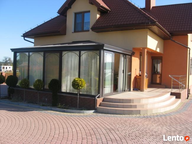 Zabudowy tarasów, basenów - ogrody zimowe