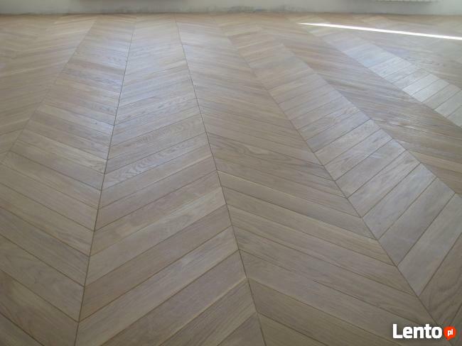 Montaż podłóg drewnianych