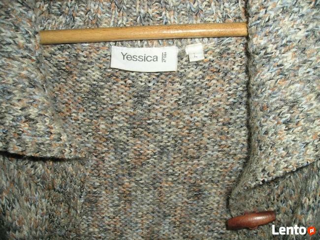 długi sweter z paskiem 40-42 Yessica