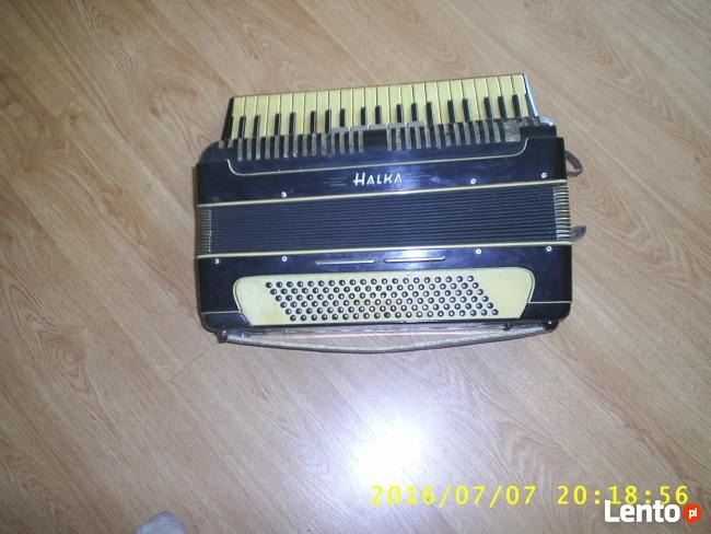 Sprzedaż akordeonu niemieckiej firmy HALKA z roku 1946