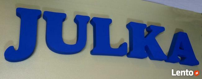 Litery 3d ze styroduru malowane ręcznie