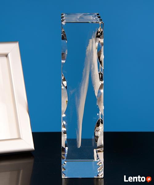 Koń 3D wygrawerowany w krysztale- prezent dla taty