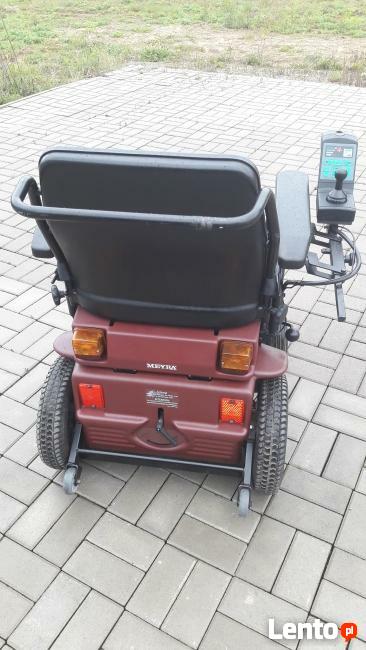 Wózek inwalidzki akumulatorowy MEYRA domowo-szosowy
