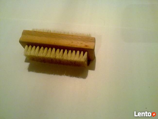 Szczotki. Szczoteczki. Nowe.