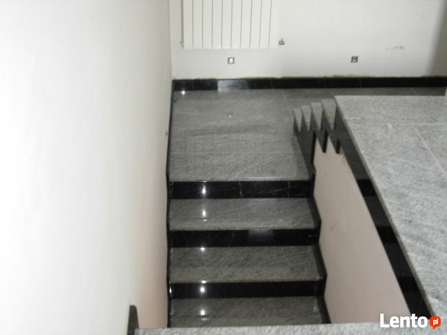 Granitowe blaty kuchenne , schody wewnętrzne ,parapety.