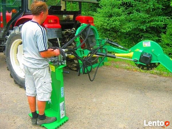 KARCZOWNIK, frezarka do pni napęd z WOM ciągnika 30-50 KM.