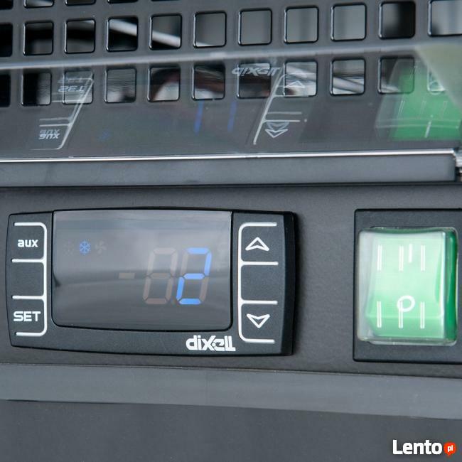 Witryna chłodnicza wysoka jednodrzwiowa do sklepu baru