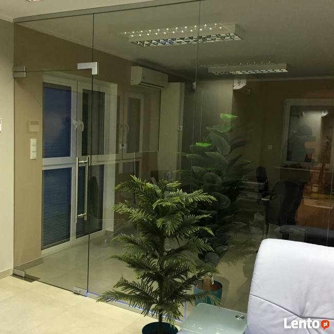 Ścianki szklane z folią inteligentną na Pilota