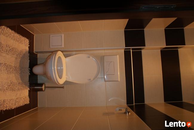 Wynajmę pokój w mieszkaniu 4 pokojowym lub 3 pokoje..