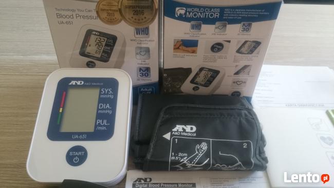 Ciśnieniomierz naramienny AND UA-651 z zasilaczem, automatyc