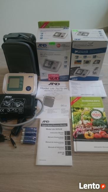 Ciśnieniomierz AND UA-767S naramienny z zasilaczem, automaty