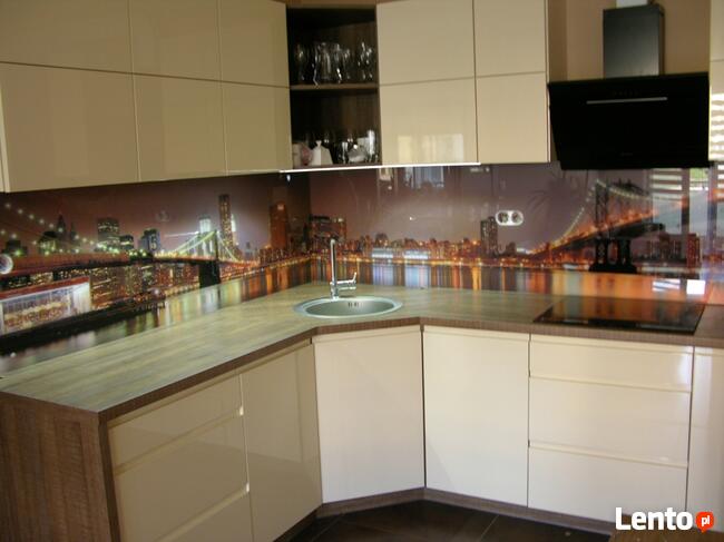 lustra szkło z grafiką lacobel balustrady