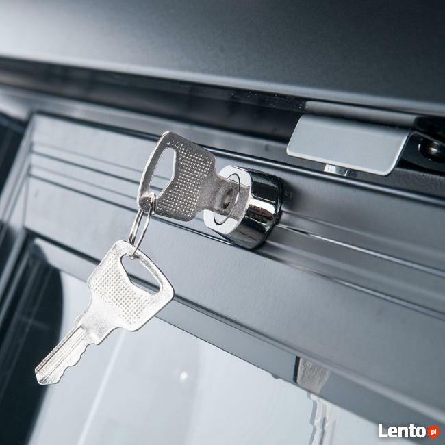 Stół barowy chłodniczy 3-drzwiowy 500L STALGAST