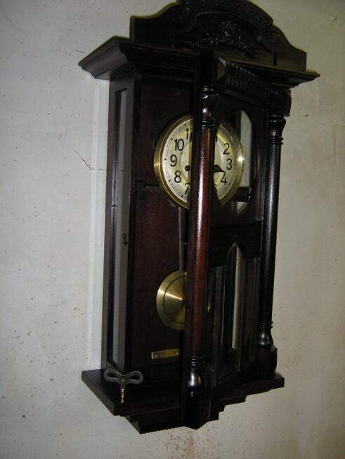 Renowacja naprawa konserwacja antyków i mebli stylowych