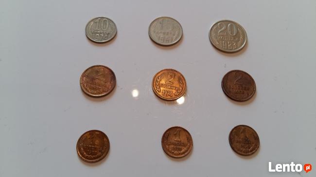 Zestaw różnych monet zagranicznych z lat 1955 - 1983