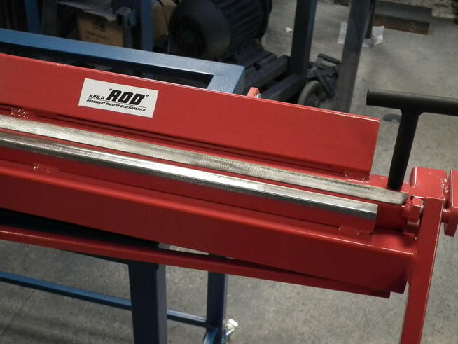 Zaginarka do blach warsztatowa ZGW-1250/1,0