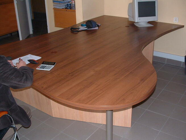 Meble biurowe, sklepowe na wymiar