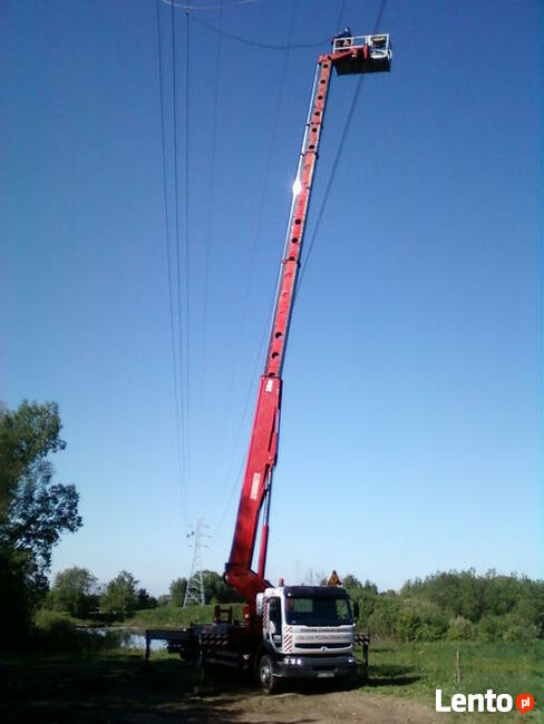 Usługi Podnośnikiem Koszowym do 30M PAWOSS Elbląg