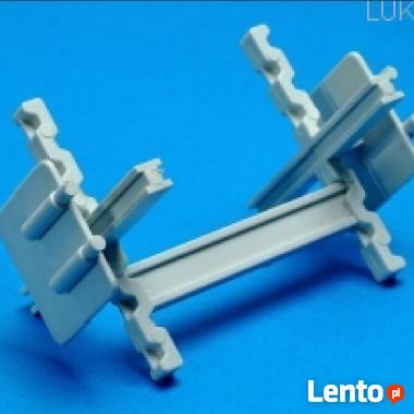 Akcesoria do pustaków szklanych – klej M15, krzyrzyki, pręty