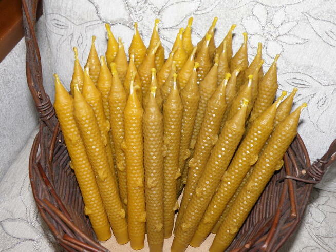 Świece z wosku pszczelego pond 90 różnych świec