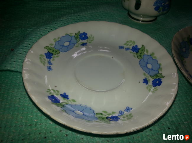 2 filizanki ze spodkami Chodziez