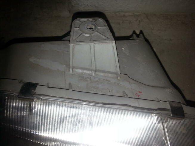 Sprzedam reflektor do Daewoo Nubira I