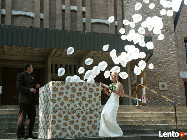 Prezent z balonami na hel, pudło niespodzianka dla Młodych!